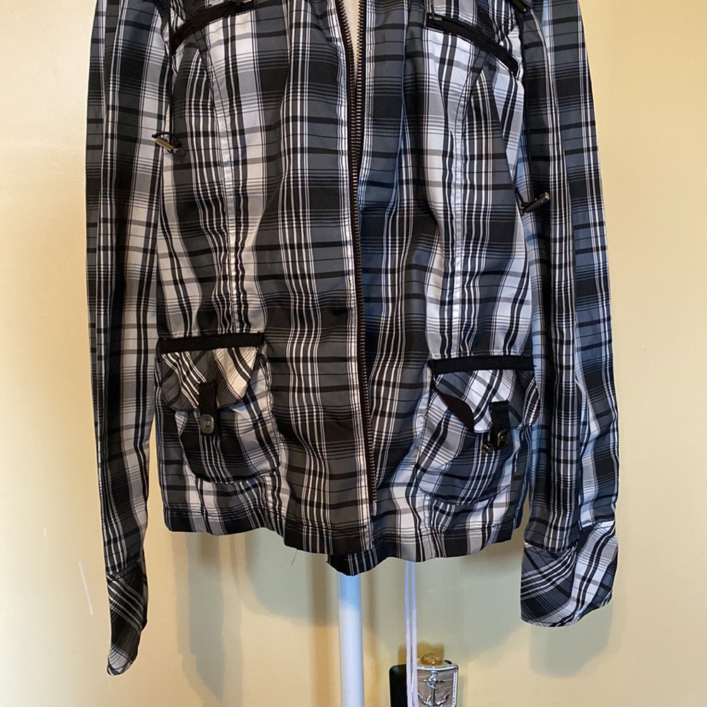 Tribal jacket - Picture 3 of 16